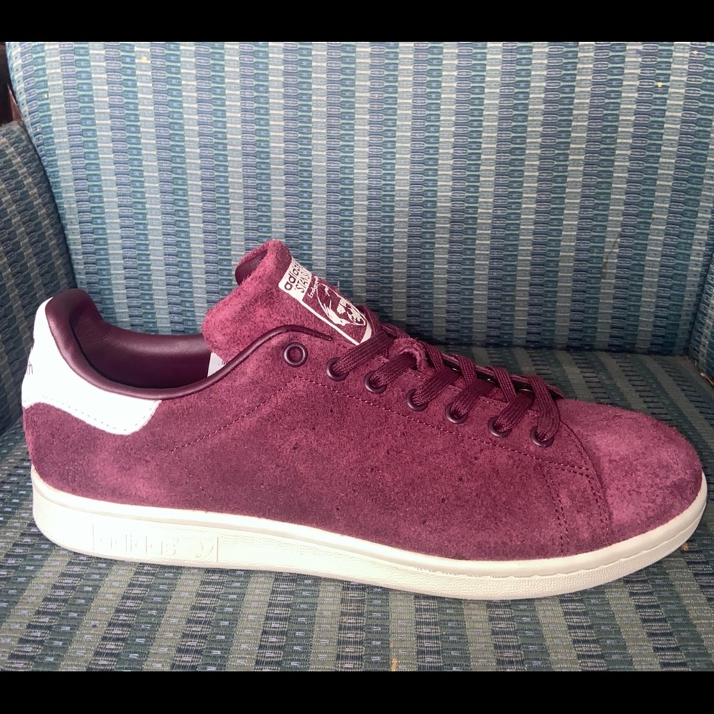 NWOB Adidas Men Stan Smith Shoes size 11